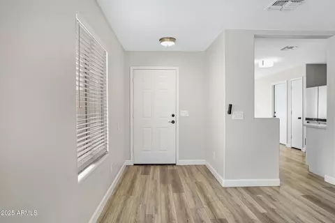 2625 E Beverly Rd, Phoenix, AZ 85042 photo 6