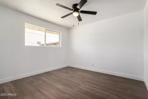 Other - 927 E Greenway Rd, Phoenix, AZ 85042 photo 7 of 10