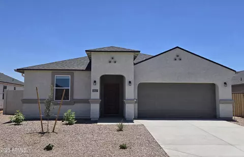 5827 E Axle Ln, San Tan Valley, AZ 85140