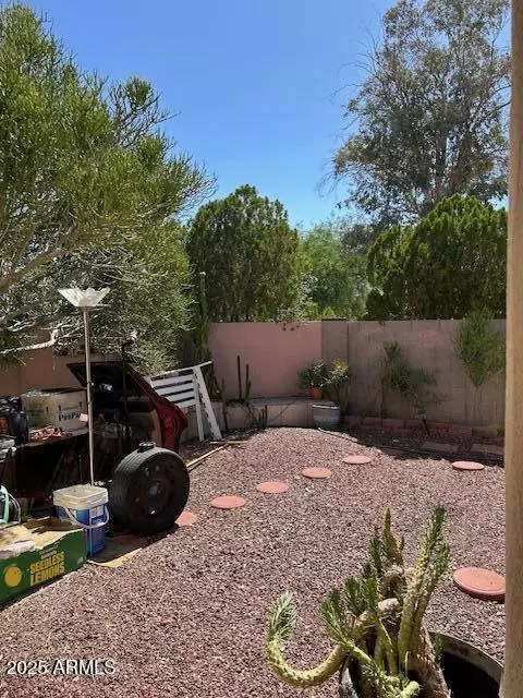 Exterior - 1402 E Wescott Dr, Phoenix, AZ 85024 photo 4 of 6