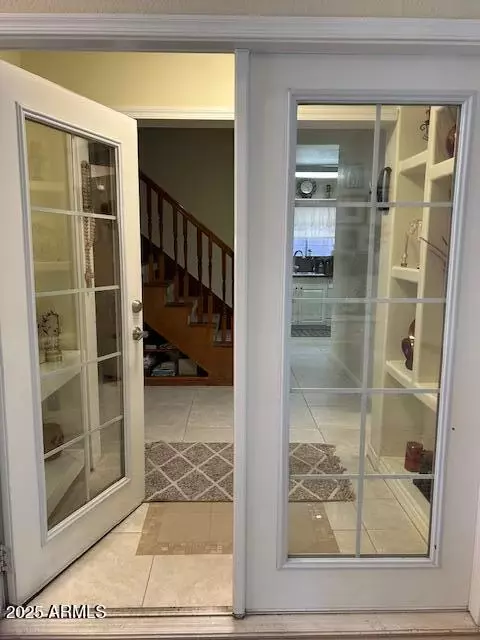 Entry Way - 1402 E Wescott Dr, Phoenix, AZ 85024 photo 2 of 5