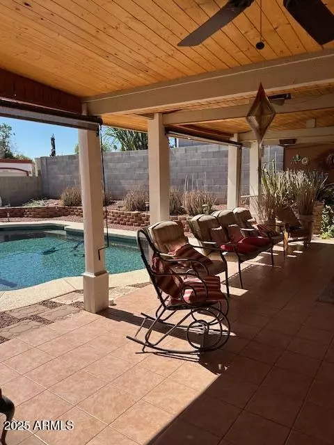 Exterior - 1402 E Wescott Dr, Phoenix, AZ 85024 photo 5 of 6