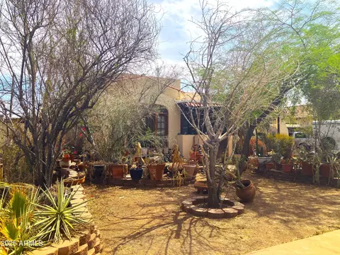 717 W Lynwood St, Phoenix, AZ 85007