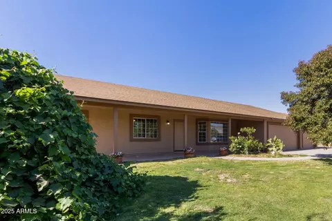 19006 E Karsten Dr, Queen Creek, AZ 85142