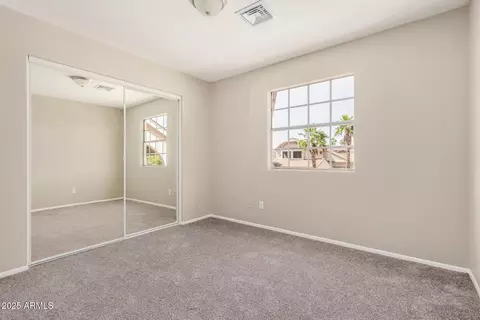 Bedroom - 529 E Taro Ln, Phoenix, AZ 85024 photo 1 of 1