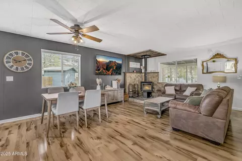 17190 S Kay Pl, Munds Park, AZ 86017
