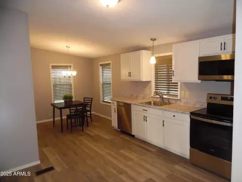 329 N 83rd Pl, Mesa, AZ 85207 photo 12