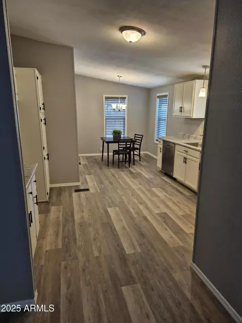 329 N 83rd Pl, Mesa, AZ 85207 photo 14
