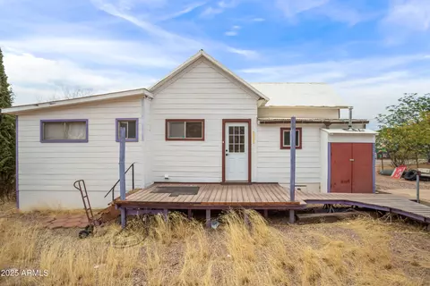 Exterior - 316 B St, Bisbee, AZ 85603 photo 6 of 11