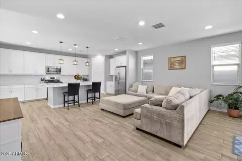 19447 W Mariposa Dr, Litchfield Park, AZ 85340
