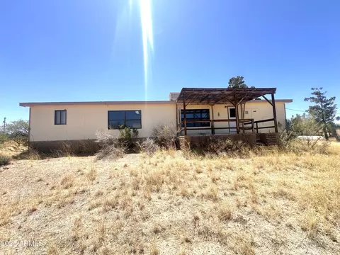 3313 W Thunderbird Trl, Benson, AZ 85602