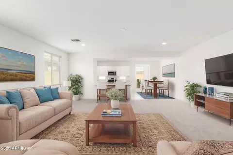 3815 S 64th Ln, Phoenix, AZ 85043
