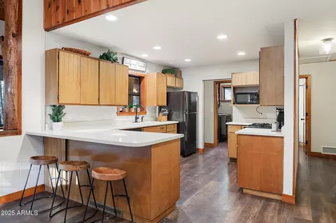 2729 Larson Loop, Forest Lakes, AZ 85931 photo 10