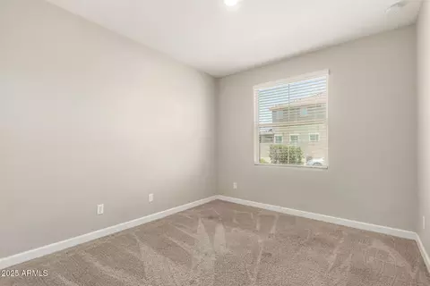 Bedroom - 9535 E Tupelo Ave, Mesa, AZ 85212 photo 5 of 6
