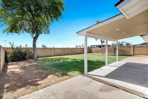 Exterior - 640 S 34th St, Mesa, AZ 85204 photo 6 of 7