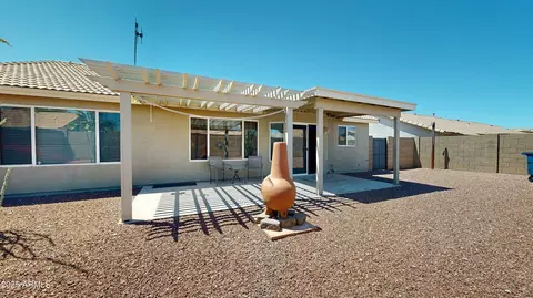 Exterior - 884 W 15th Ave, Apache Junction, AZ 85120 photo 4 of 4