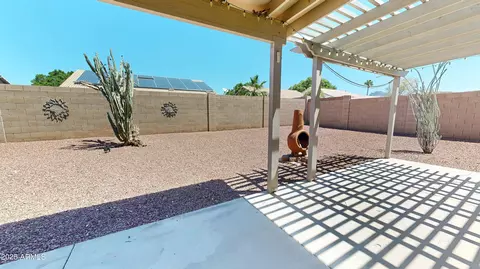 Exterior - 884 W 15th Ave, Apache Junction, AZ 85120 photo 2 of 4