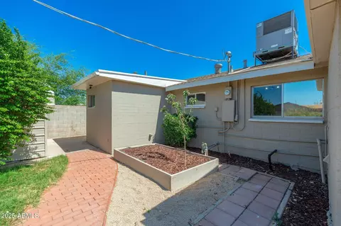3822 W Flower St, Phoenix, AZ 85019 photo 34