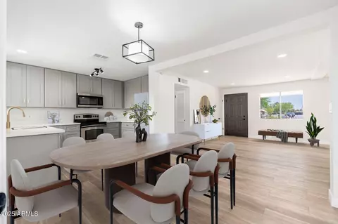 3822 W Flower St, Phoenix, AZ 85019 photo 8