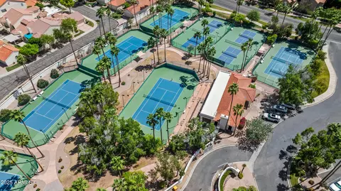 View/Area - 2243 E Cortez Dr, Gilbert, AZ 85234 photo 2 of 7