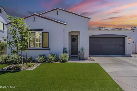 3819 W Serpentine Dr, Queen Creek, AZ 85142