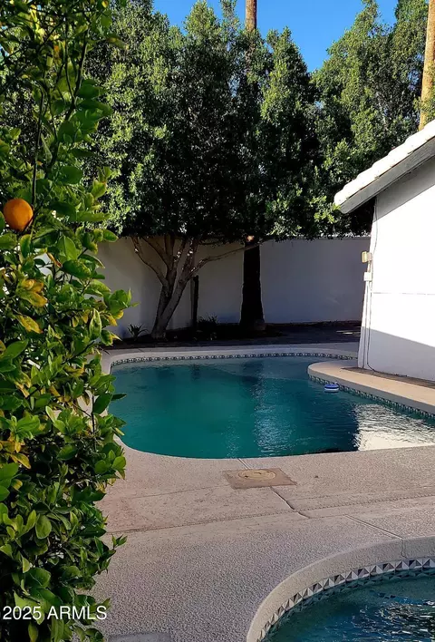 Exterior - 2068 E Cairo Dr, Tempe, AZ 85282 photo 1 of 12
