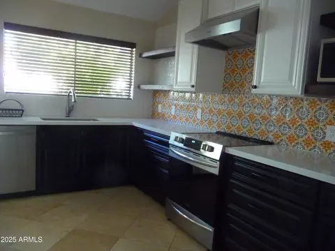 Kitchen - 2068 E Cairo Dr, Tempe, AZ 85282 photo 1 of 5