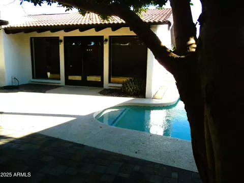 Exterior - 2068 E Cairo Dr, Tempe, AZ 85282 photo 9 of 12