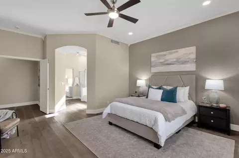 Bedroom - 4338 E Hamblin Dr, Phoenix, AZ 85050 photo 3 of 4