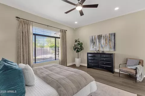 Bedroom - 4338 E Hamblin Dr, Phoenix, AZ 85050 photo 2 of 4