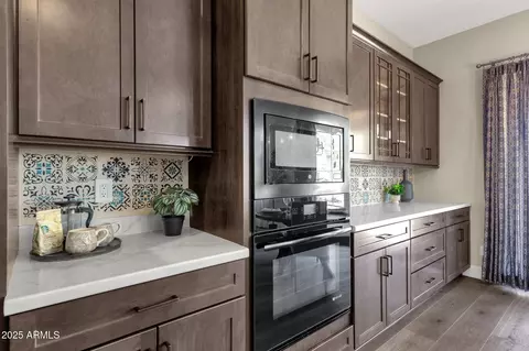 Kitchen - 4338 E Hamblin Dr, Phoenix, AZ 85050 photo 3 of 3