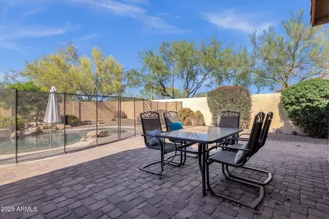 Exterior - 4338 E Hamblin Dr, Phoenix, AZ 85050 photo 5 of 8