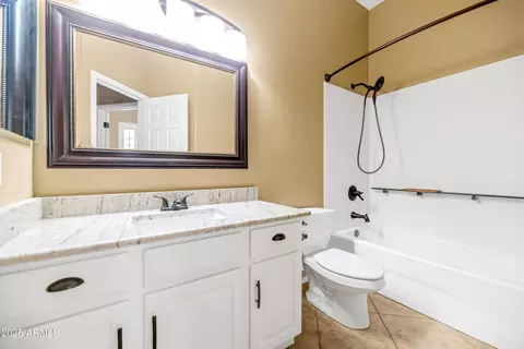 Bath - 4239 W Reddie Loop, Phoenix, AZ 85083 photo 3 of 4