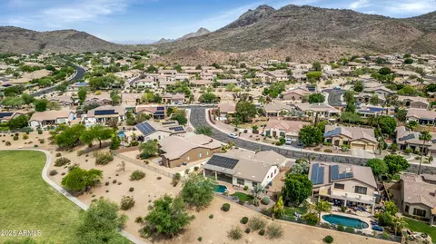View/Area - 4239 W Reddie Loop, Phoenix, AZ 85083 photo 3 of 7