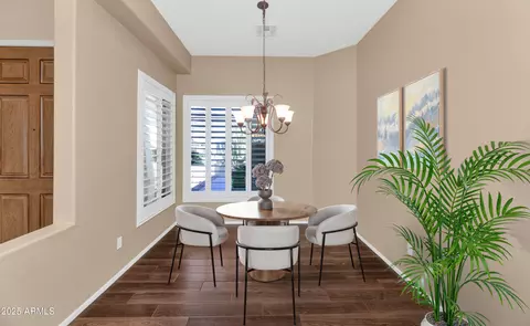 Dining - 4239 W Reddie Loop, Phoenix, AZ 85083 photo 2 of 2