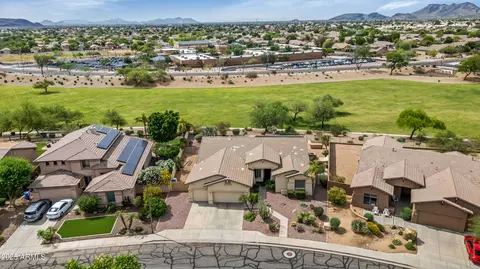 View/Area - 4239 W Reddie Loop, Phoenix, AZ 85083 photo 5 of 7