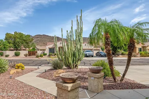 Exterior - 4239 W Reddie Loop, Phoenix, AZ 85083 photo 2 of 4