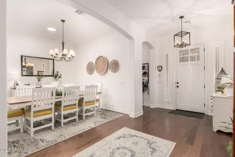 Entry Way - 2879 E Austin Dr, Gilbert, AZ 85296 photo 2 of 7