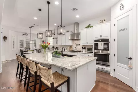 Kitchen - 2879 E Austin Dr, Gilbert, AZ 85296 photo 3 of 5