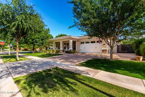 Other - 2879 E Austin Dr, Gilbert, AZ 85296 photo 3 of 23