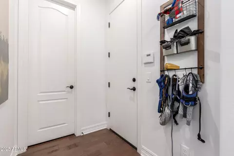 Entry Way - 2879 E Austin Dr, Gilbert, AZ 85296 photo 7 of 7