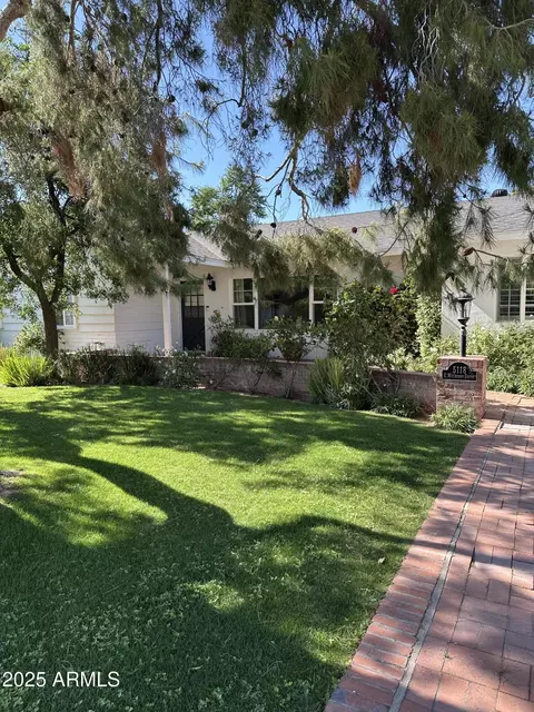 5118 E Mulberry Dr, Phoenix, AZ 85018