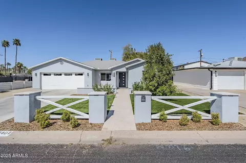 Exterior - 4402 E Montecito Ave, Phoenix, AZ 85018 photo 1 of 11