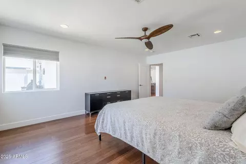 Bedroom - 4402 E Montecito Ave, Phoenix, AZ 85018 photo 2 of 7