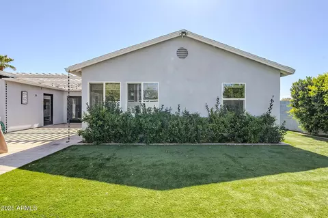 Exterior - 4402 E Montecito Ave, Phoenix, AZ 85018 photo 11 of 11
