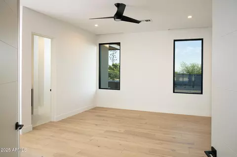 Bedroom - 9750 E Troon North Dr, Scottsdale, AZ 85262 photo 1 of 3
