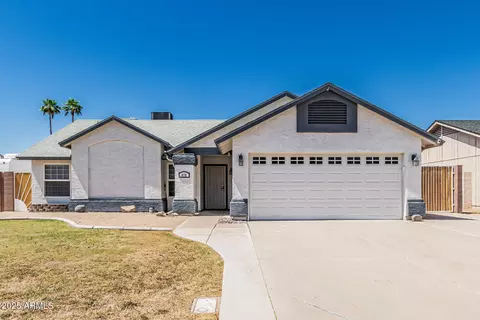 676 W Shawnee Dr, Chandler, AZ 85225