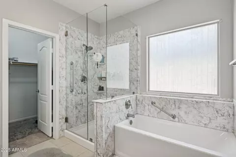 Bath - 2957 E Melrose St, Gilbert, AZ 85297 photo 2 of 4