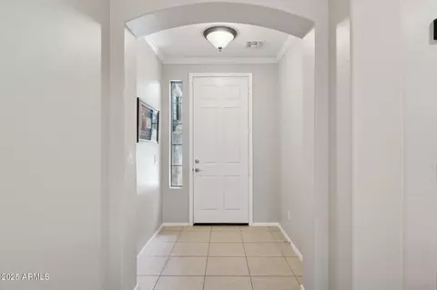 Entry Way - 2957 E Melrose St, Gilbert, AZ 85297 photo 1 of 3