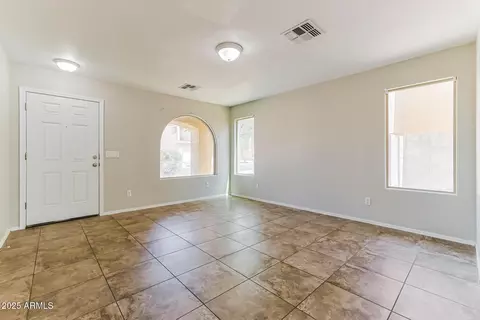 Living - 2129 E Yuma Ave, Apache Junction, AZ 85119 photo 5 of 6